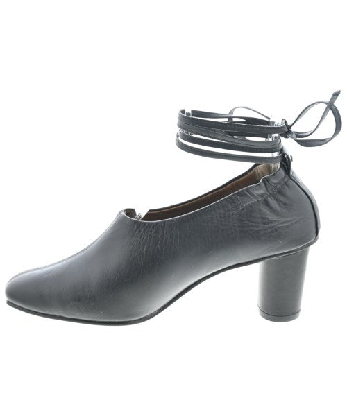 FRAY I.D รองเท้า อื่น