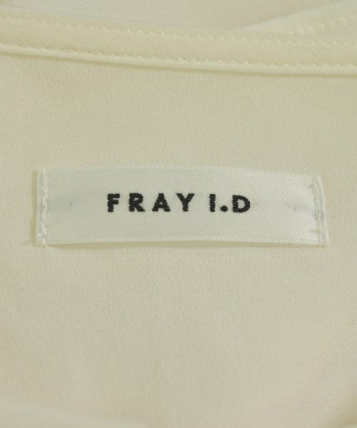 FRAY I.D เสื้อสตรี