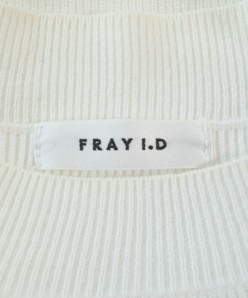 FRAY I.D เสื้อกันหนาว