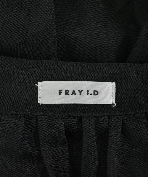 FRAY I.D เสื้อสตรี