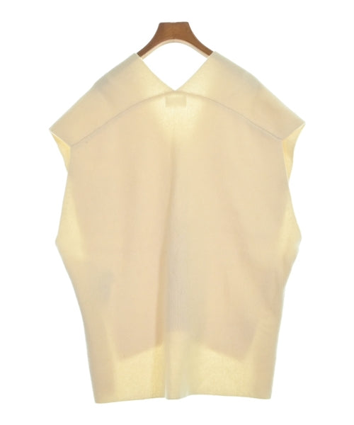 FRAY I.D เสื้อกั๊ก