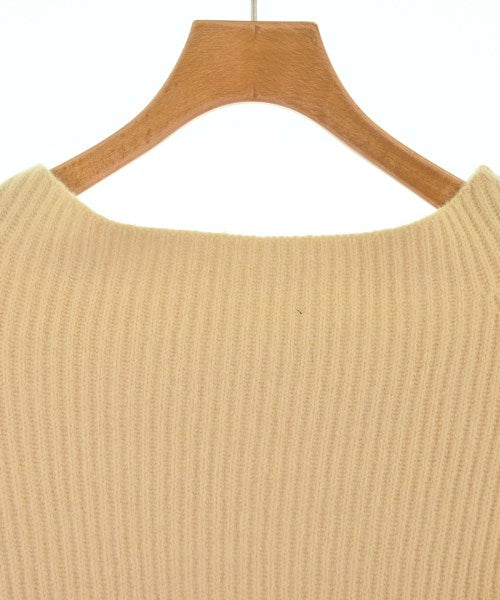 FRAY I.D เสื้อกันหนาว