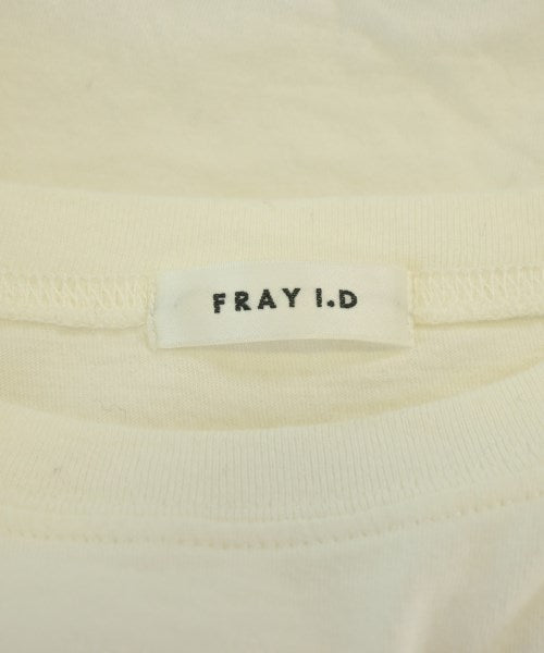 FRAY I.D เสื้อยืด/เสื้อท็อปส์