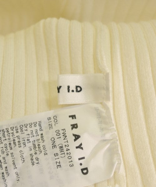 FRAY I.D เสื้อกันหนาว