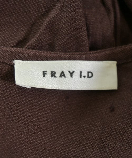 FRAY I.D เสื้อสตรี