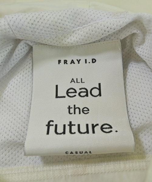 FRAY I.D เสื้อพาร์กาภูเขา