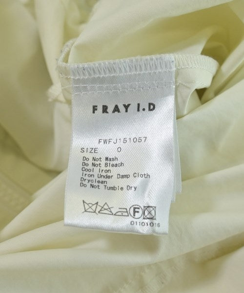 FRAY I.D เสื้อพาร์กาภูเขา