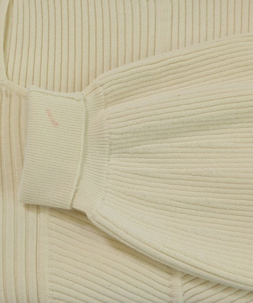 FRAY I.D เสื้อกันหนาว