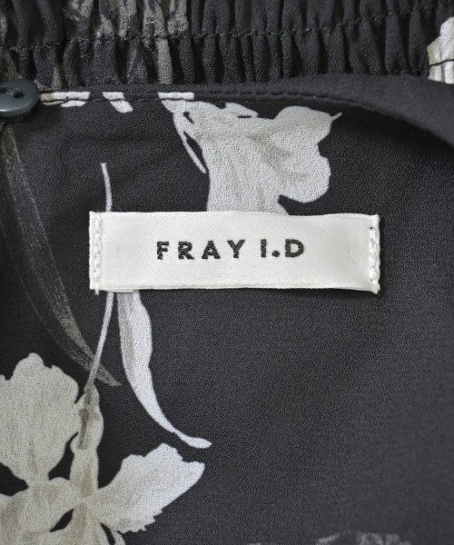 FRAY I.D ชุดเดรส