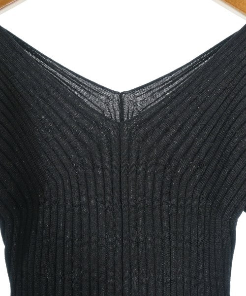 FRAY I.D เสื้อกันหนาว