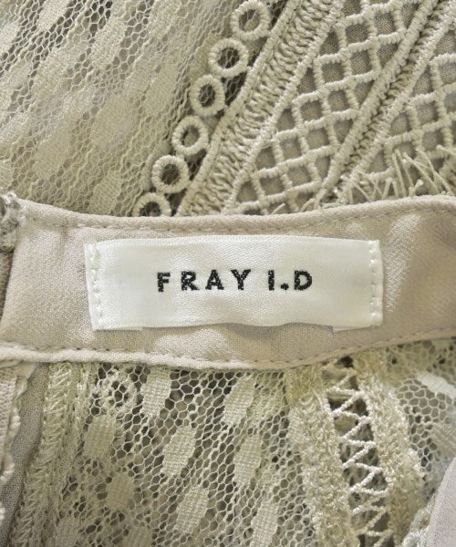 FRAY I.D ชุดเดรส
