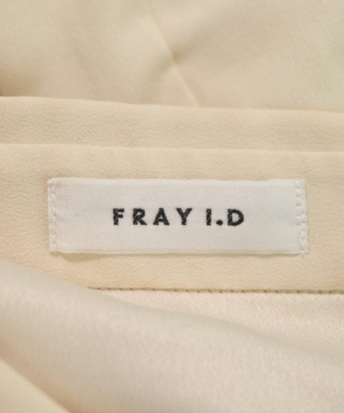 FRAY I.D เสื้อสตรี