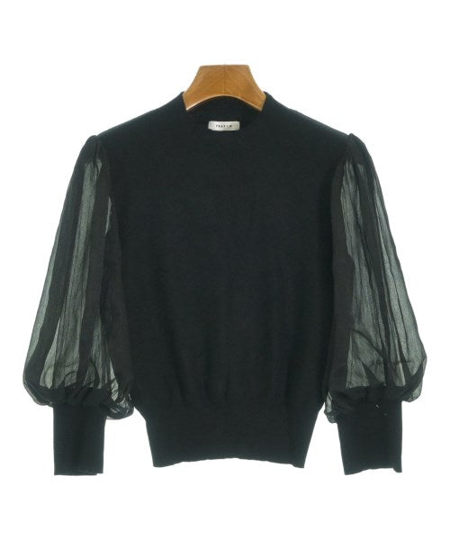 FRAY I.D เสื้อกันหนาว