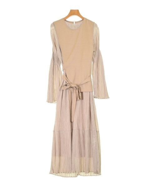 FRAY I.D ชุดเดรส