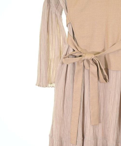 FRAY I.D ชุดเดรส