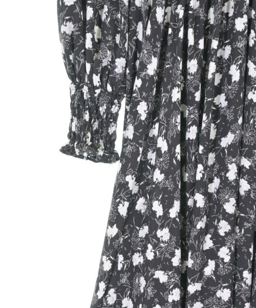 FRAY I.D ชุดเดรส