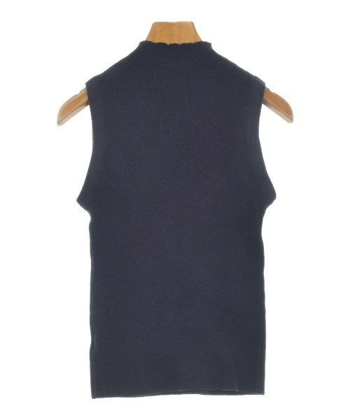 FRAY I.D เสื้อกันหนาว