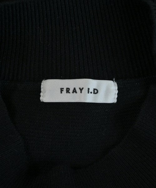FRAY I.D เสื้อกันหนาว