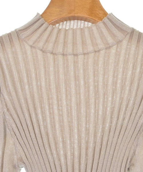 FRAY I.D เสื้อกันหนาว