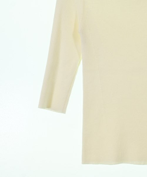 FRAY I.D เสื้อกันหนาว