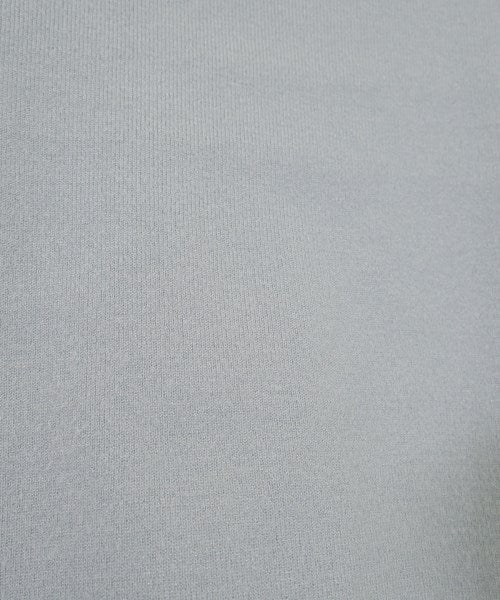 FRAY I.D เสื้อกันหนาว