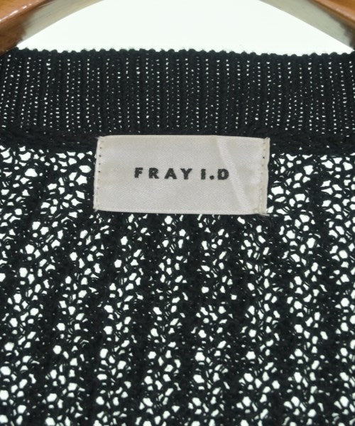 FRAY I.D เสื้อคาร์ดิแกน