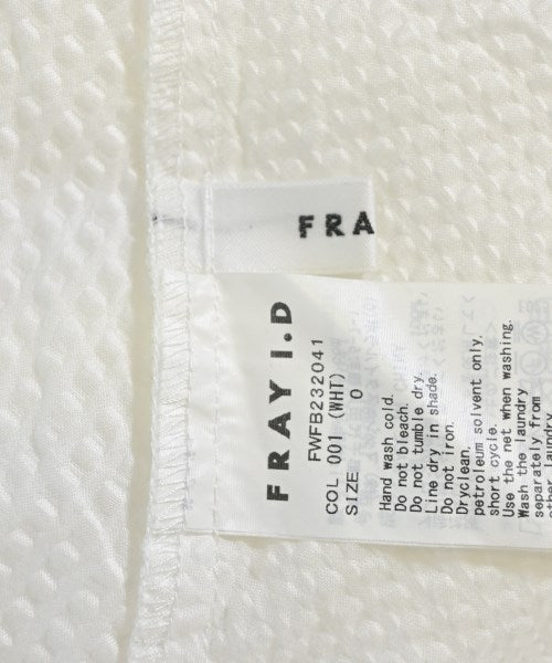 FRAY I.D เสื้อสตรี