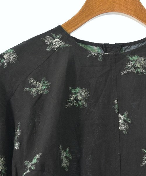 FRAY I.D เสื้อสตรี