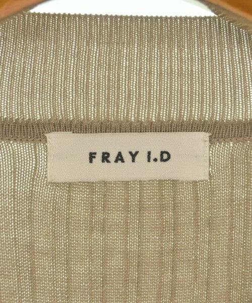 FRAY I.D เสื้อกันหนาว