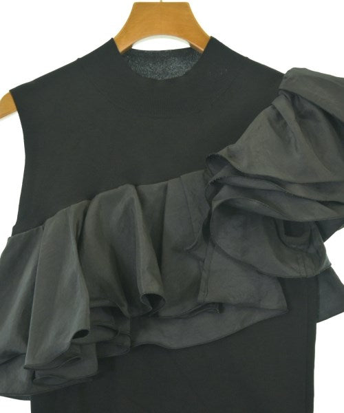 FRAY I.D เสื้อกันหนาว