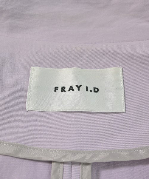 FRAY I.D เสื้อกันฝน