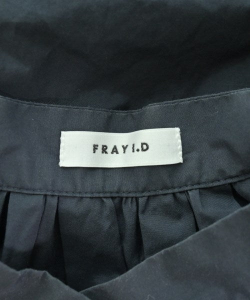 FRAY I.D เสื้อสตรี
