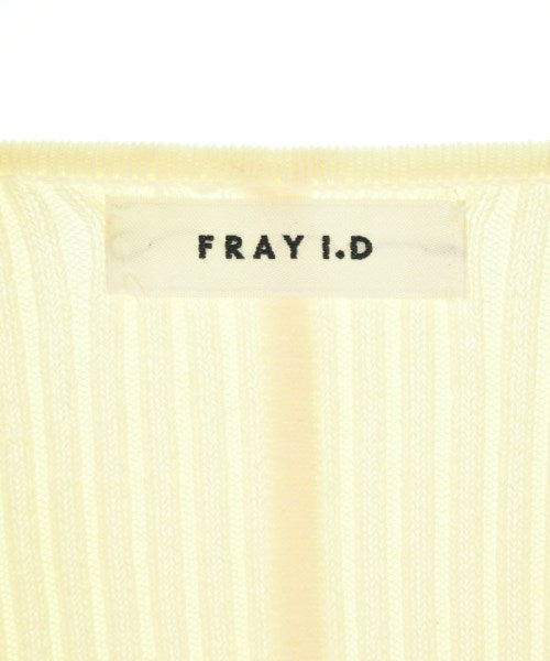 FRAY I.D เสื้อกันหนาว
