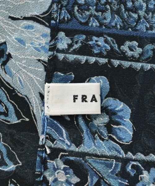 FRAY I.D ผ้าพันคอ