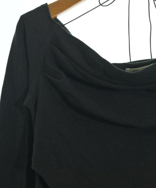 FRAY I.D เสื้อยืด/เสื้อท็อปส์