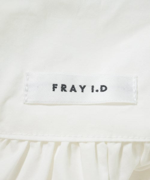 FRAY I.D เสื้อสตรี