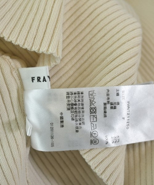 FRAY I.D เสื้อกันหนาว