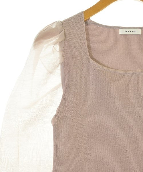 FRAY I.D เสื้อกันหนาว