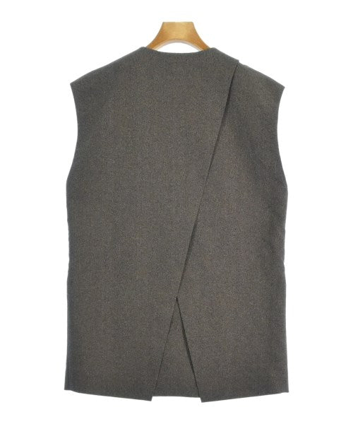 FRAY I.D เสื้อกั๊ก