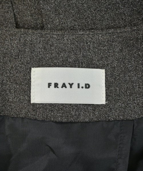 FRAY I.D เสื้อกั๊ก