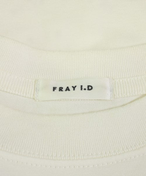 FRAY I.D เสื้อยืด/เสื้อท็อปส์