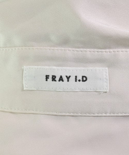 FRAY I.D เสื้อสตรี