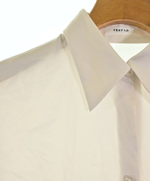 FRAY I.D เสื้อสตรี