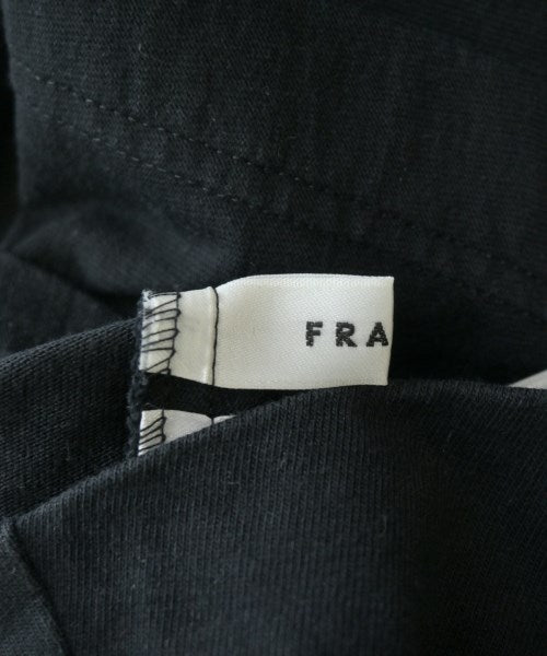FRAY I.D เสื้อยืด/เสื้อท็อปส์