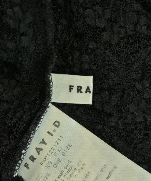 FRAY I.D เสื้อยืด/เสื้อท็อปส์