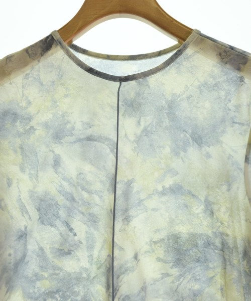 FRAY I.D เสื้อยืด/เสื้อท็อปส์