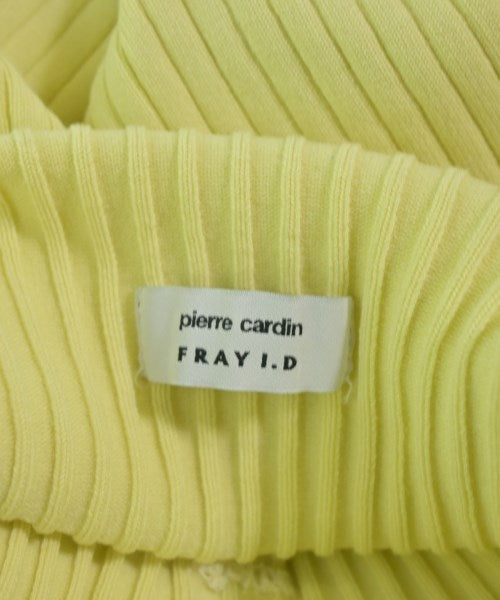 FRAY I.D เสื้อกันหนาว