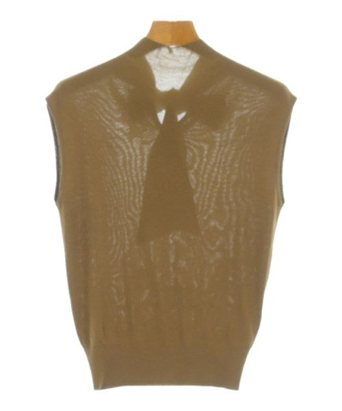 FRAY I.D เสื้อกันหนาว