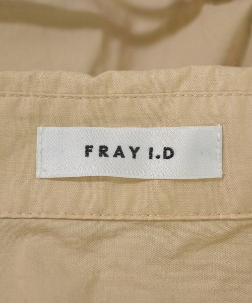 FRAY I.D เสื้อสตรี
