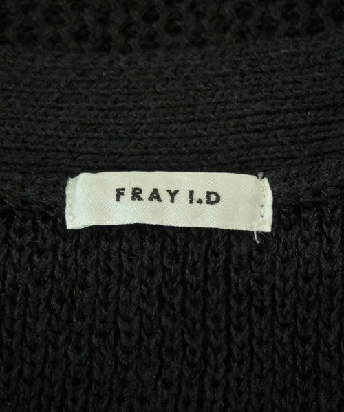FRAY I.D เสื้อกั๊ก